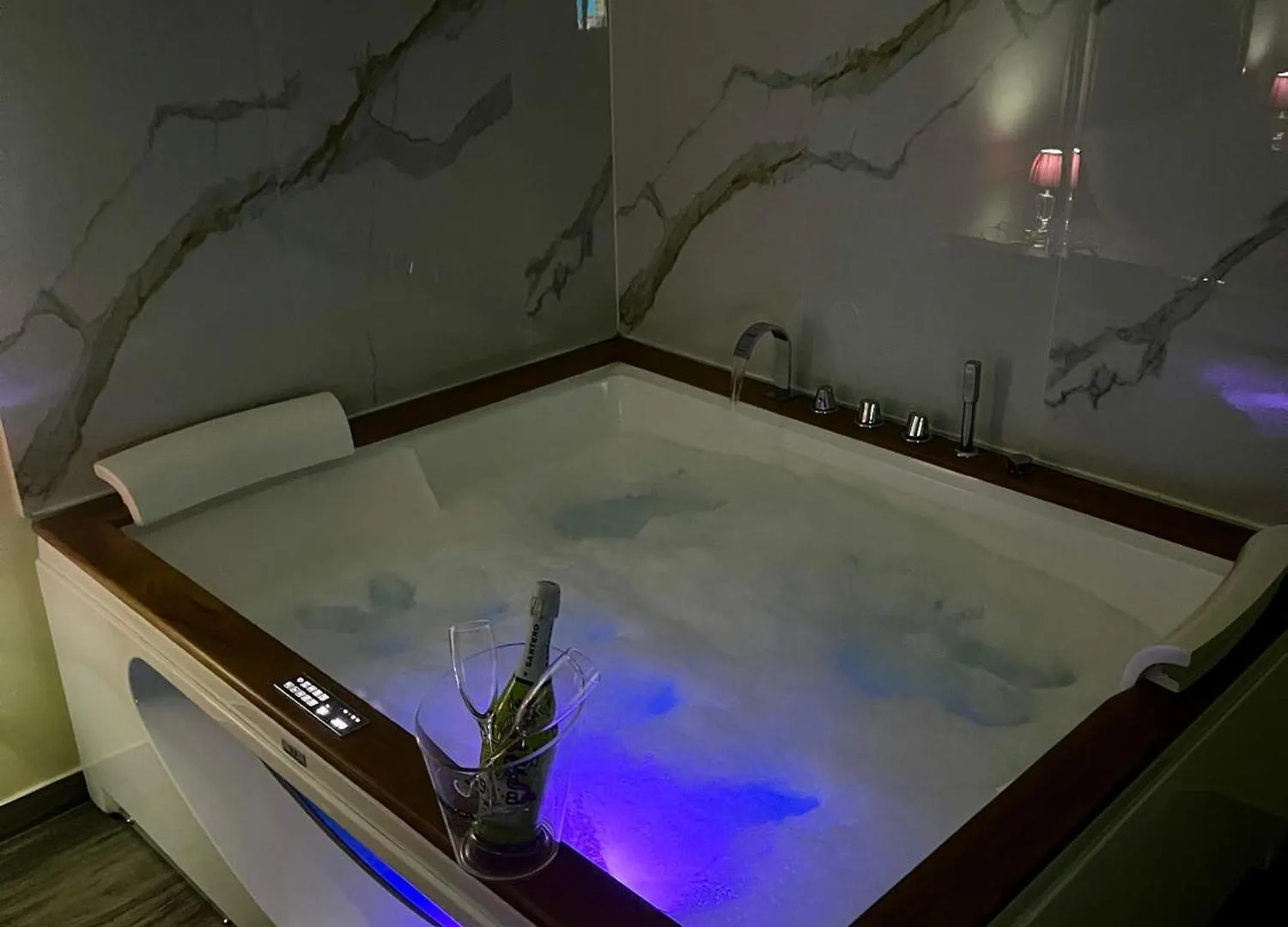 Duca Di Uzeda Bed And Breakfast Catania 3*,  Italy