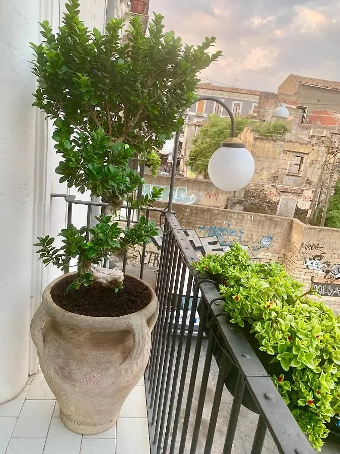 Duca Di Uzeda Bed And Breakfast Catania Italy