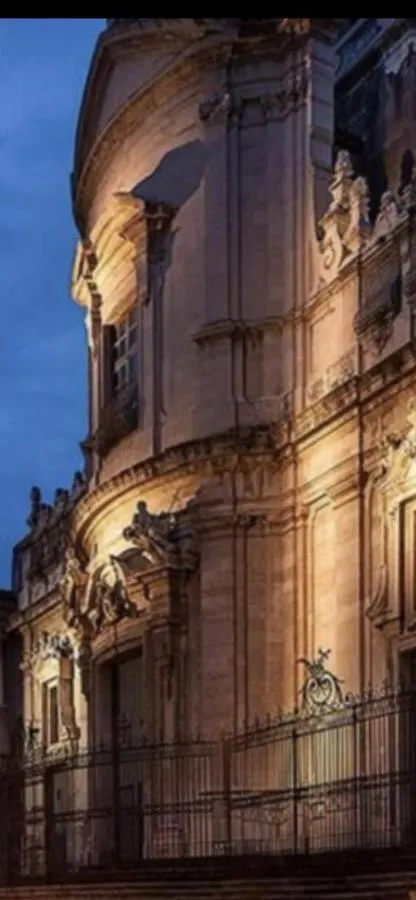 Duca Di Uzeda Bed And Breakfast Catania Italy