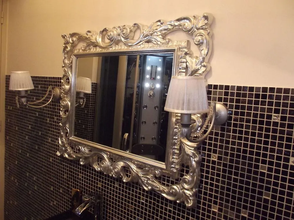 Duca Di Uzeda Bed And Breakfast CTA 3*,  Italien