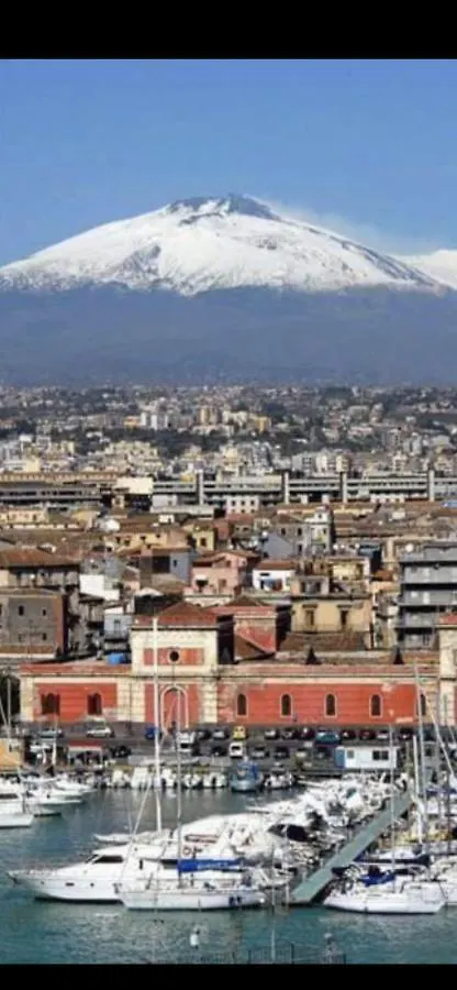 Duca Di Uzeda Bed And Breakfast CTA Italien